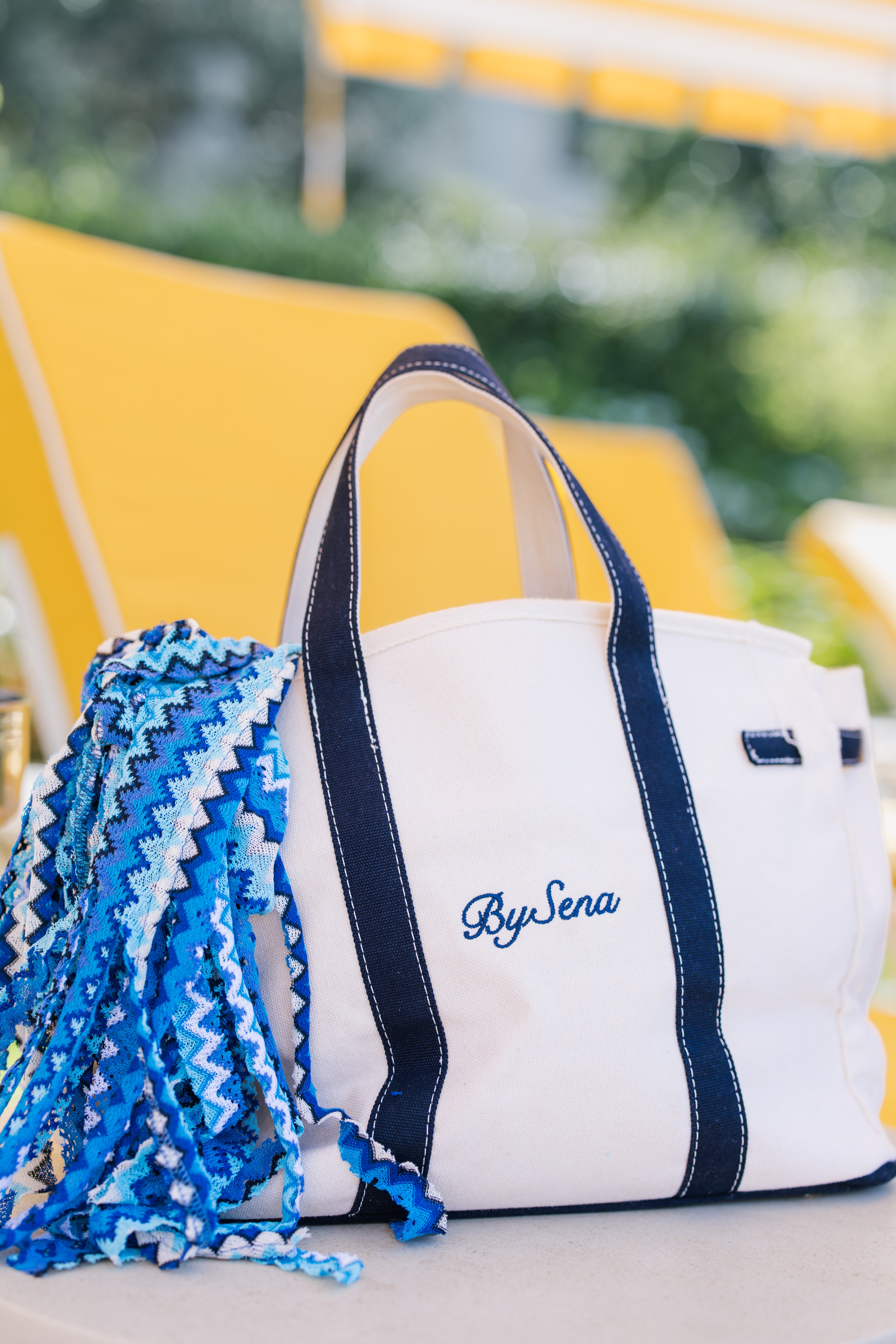 SEA OF BLUE BAG